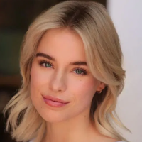 Elle Chapman
